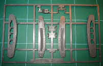 emhar_whippet_kitparts2.jpg (48786 byte)